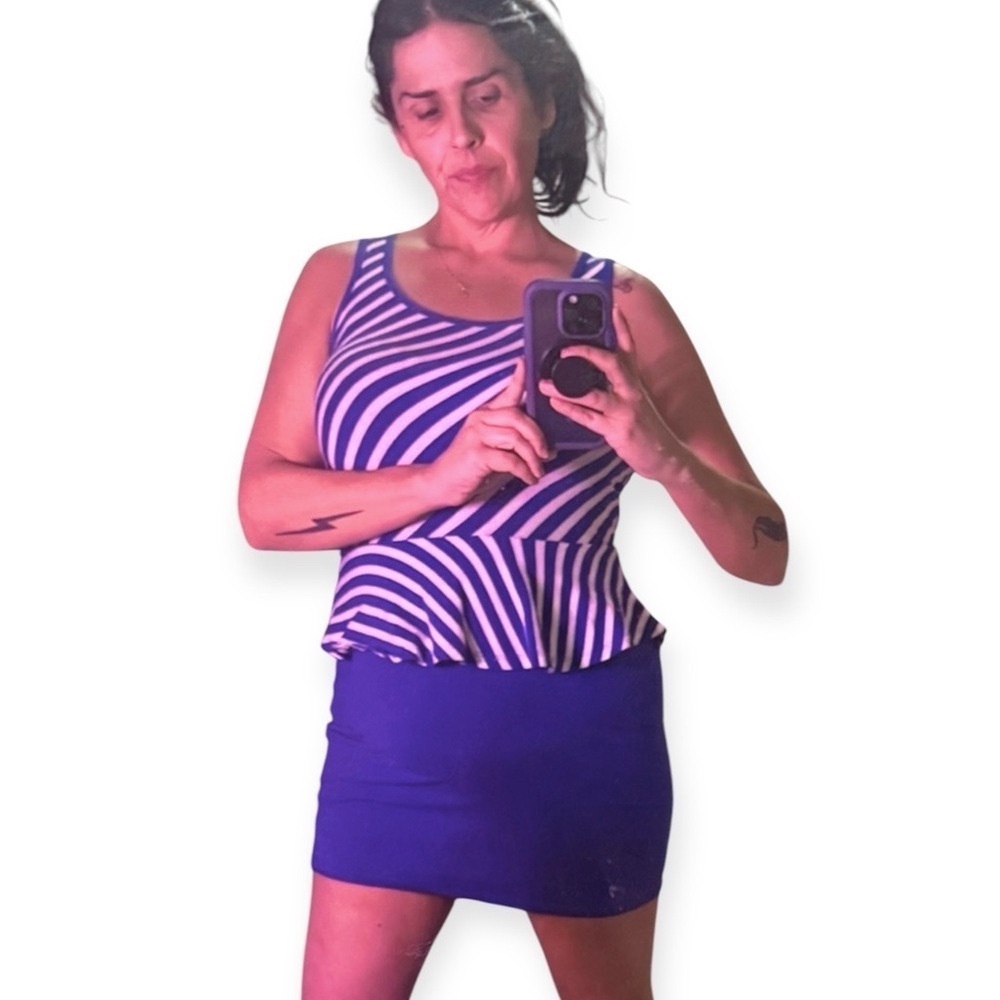 1980’s Knit Bodycon Peplum Mini Summer Dress in Blue &  White, 80’s! M or L